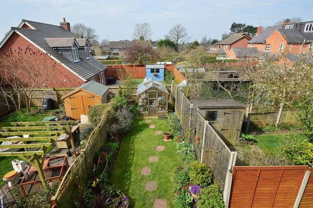  Image of 3 bedroom Semi-Detached house for sale in New Road Astwood Bank Redditch B96 at New Road Astwood Bank Redditch, B96 6AW