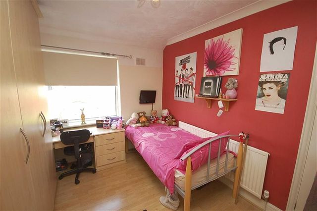  Image of 3 bedroom Property for sale in Newlands Road St. Helens WA11 at Newlands Road St Helens St Helens, WA11 9AU
