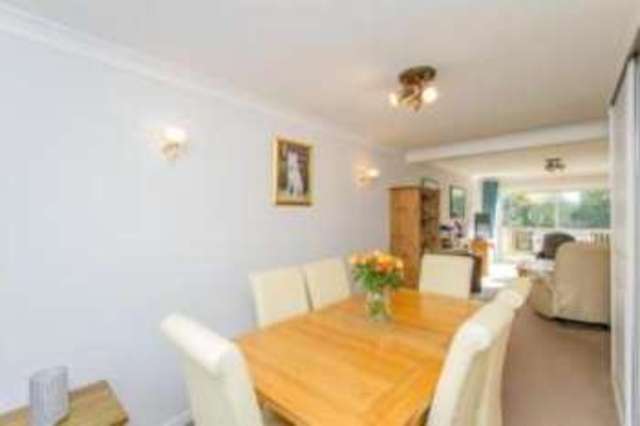  Image of 5 bedroom Detached house for sale in Normandy Close Hampton Magna Warwick CV35 at Hampton Magna Warwick Budbrooke, CV35 8UB