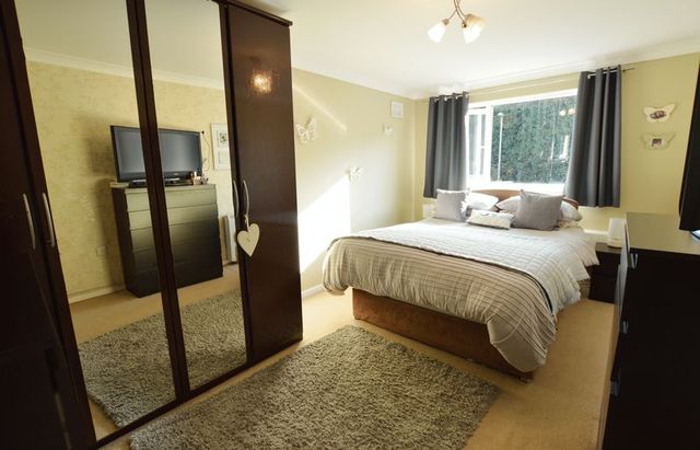  Image of 2 bedroom Flat for sale in North Park Road Erdington Birmingham B23 at North Park Road Erdington Birmingham, B23 7YF
