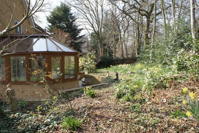  Image of 6 bedroom Detached house for sale in Highcliffe Close Woodley Reading RG5 at Highcliffe Close Woodley Reading, RG5 4RE