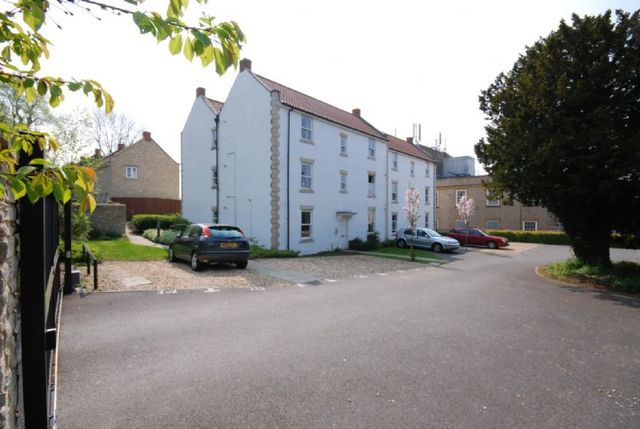  Image of 2 bedroom Flat for sale in North Parade Frome BA11 at North Parade  Frome, BA11 1AZ
