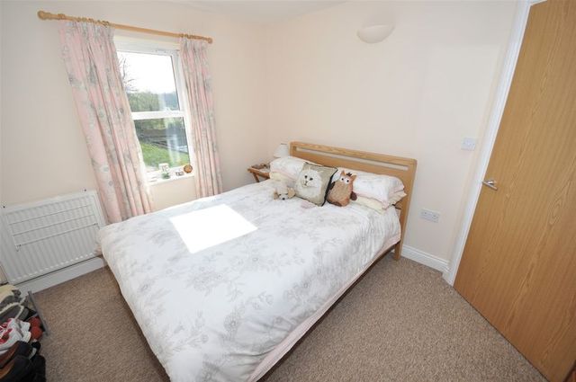  Image of 2 bedroom Flat for sale in North Parade Frome BA11 at North Parade  Frome, BA11 1AZ