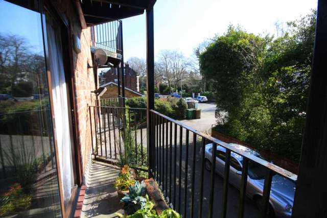  Image of 2 bedroom Apartment for sale in St. Anns Road Prestwich Manchester M25 at St Ann`s Road Prestwich Manchester, M25 9GD