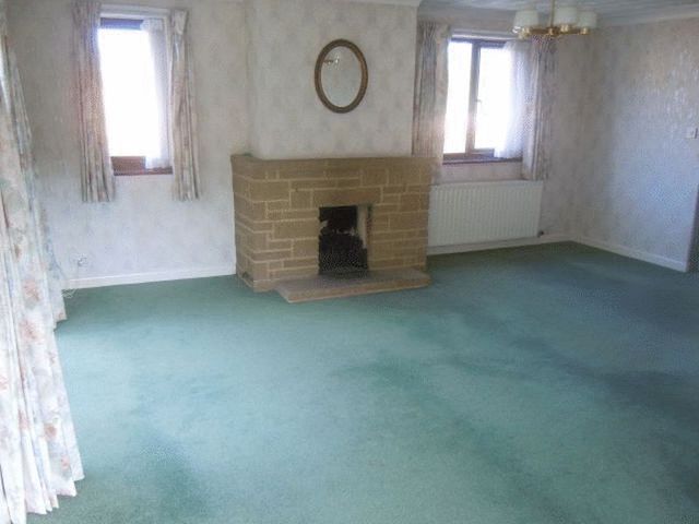  Image of 3 bedroom Detached house for sale in Old Hitchen Merriott TA16 at Old Hitchen  Merriott, TA16 5RG