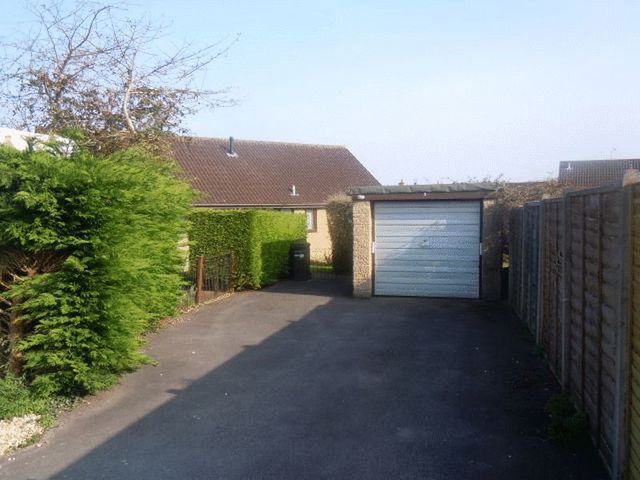  Image of 3 bedroom Detached house for sale in Old Hitchen Merriott TA16 at Old Hitchen  Merriott, TA16 5RG