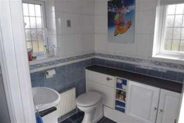  Image of 4 bedroom Detached house to rent in Orchard Close South Ockendon RM15 at South Ockendon, RM15 6HS