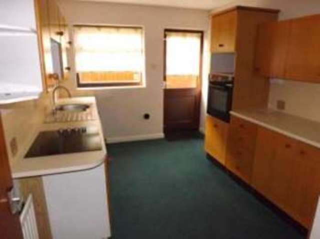  Image of 3 bedroom Bungalow for sale in Orchard Park Grimoldby Louth LN11 at Grimoldby Louth Grimoldby, LN11 8TN