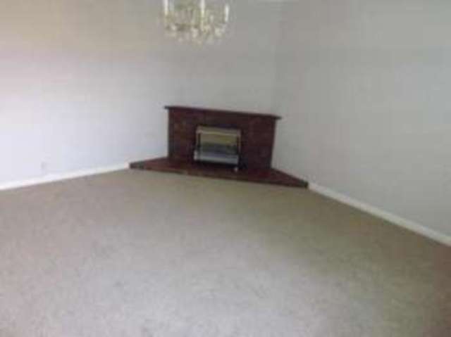  Image of 3 bedroom Bungalow for sale in Orchard Park Grimoldby Louth LN11 at Grimoldby Louth Grimoldby, LN11 8TN