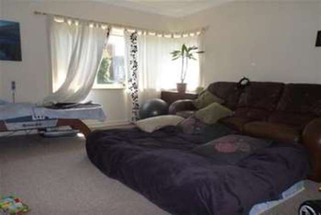 Image of 3 bedroom Detached house to rent in Hillward Close Orton Longueville Peterborough PE2 at Peterborough, PE2 7AB