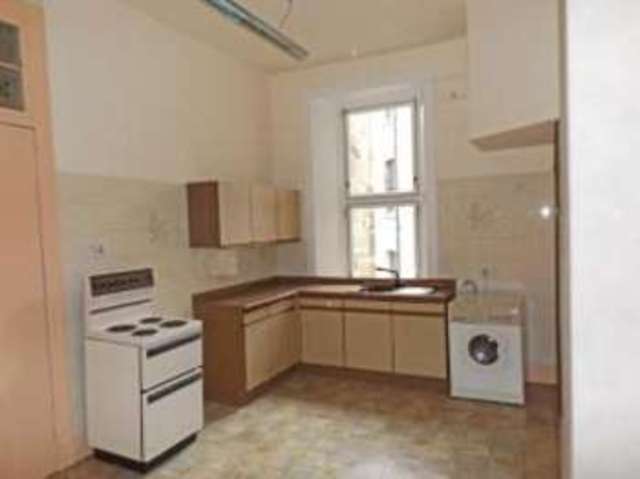  Image of 2 bedroom Flat for sale in Otago Street Glasgow G12 at Hillhead Glasgow Glasgow, G12 8NS