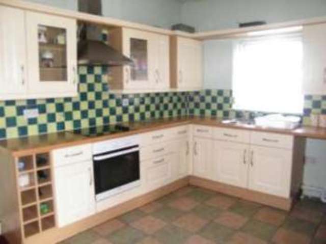  Image of 1 bedroom Flat for sale in Oxford Way Heaton Norris Stockport SK4 at Stockport Heaton Norris Heaton Moor, SK4 1JR