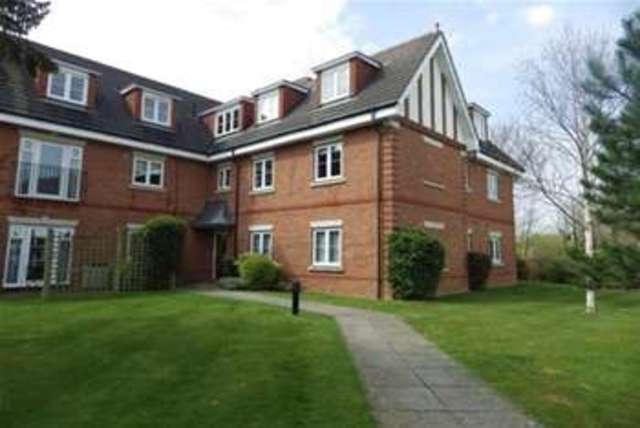  Image of 2 bedroom Flat to rent in Oxfordshire Place Warfield Bracknell RG42 at Bracknell, RG42 3QA