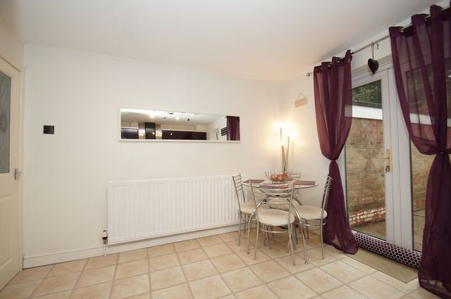  Image of 3 bedroom Detached house to rent in Paddock Lane Redditch B98 at Paddock Lane Oakenshaw Redditch, B98 7XT