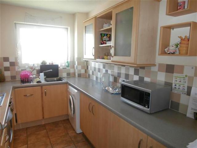  Image of 2 bedroom Flat to rent in Park Road Southampton SO15 at Shirley, SO15 3AD