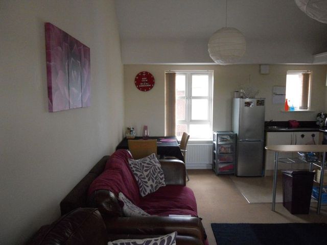  Image of 2 bedroom Flat to rent in Pigot Way Lincoln LN2 at Pigot Way  Lincoln, LN2 4FQ