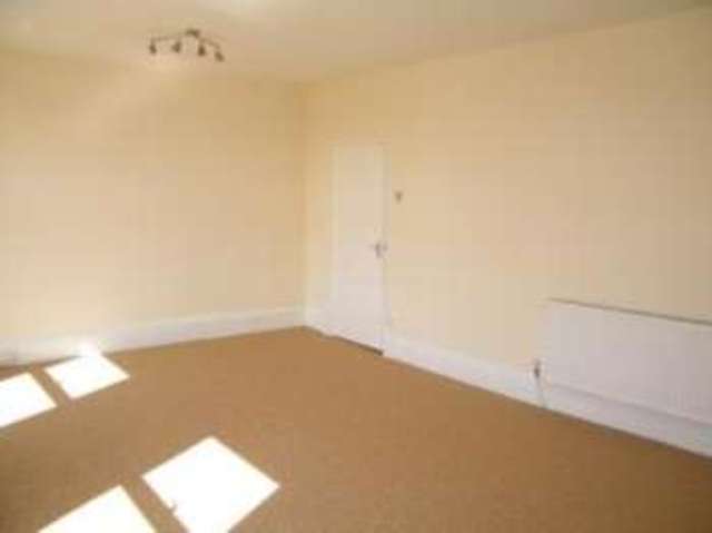  Image of 2 bedroom Flat for sale in Embankment Road Plymouth PL4 at Plymouth Devon Plymouth, PL4 9HX