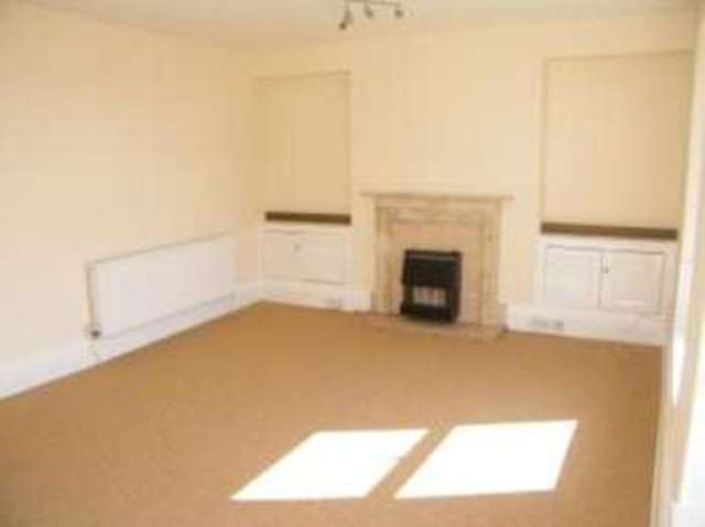  Image of 2 bedroom Flat for sale in Embankment Road Plymouth PL4 at Plymouth Devon Plymouth, PL4 9HX