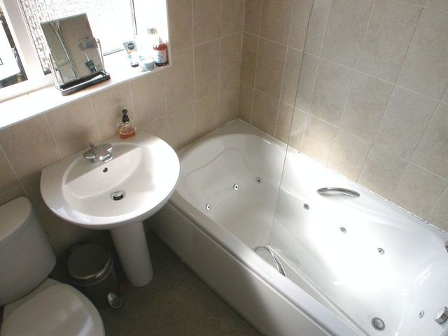  Image of 4 bedroom Property for sale in Towers Road Poynton Stockport SK12 at Towers Road  Poynton, SK12 1DF
