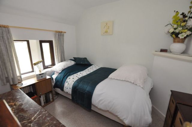 Image of 3 bedroom Cottage for sale in Quarry Road Hollington Stoke-on-Trent ST10 at Quarry Road Hollington Hollington, ST10 4HP