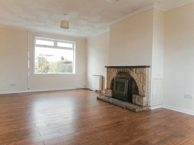  Image of 3 bedroom Semi-Detached house to rent in Rashiehill Road Slamannan Falkirk FK1 at Slamannan Falkirk Falkirk, FK1 3HL