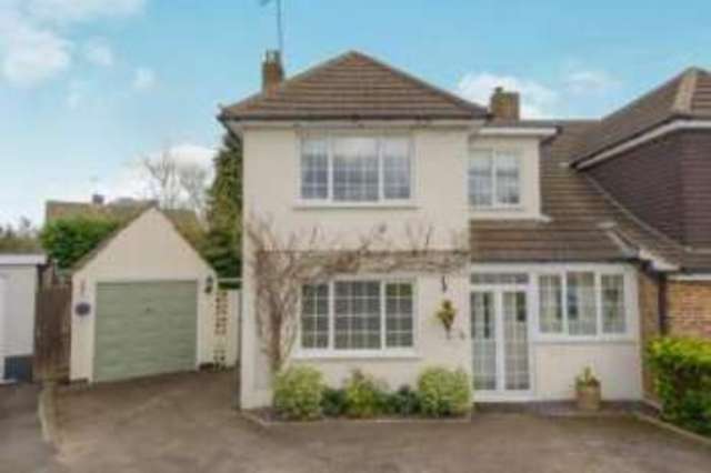  Image of 4 bedroom Semi-Detached house for sale in Woodlands Avenue Rayleigh SS6 at Rayleigh Essex Weir, SS6 7RD