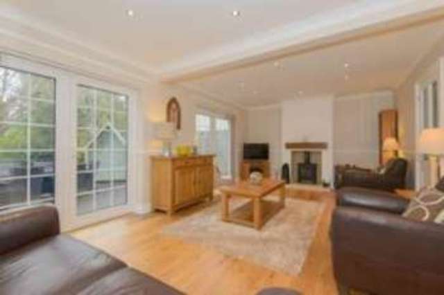  Image of 4 bedroom Semi-Detached house for sale in Woodlands Avenue Rayleigh SS6 at Rayleigh Essex Weir, SS6 7RD