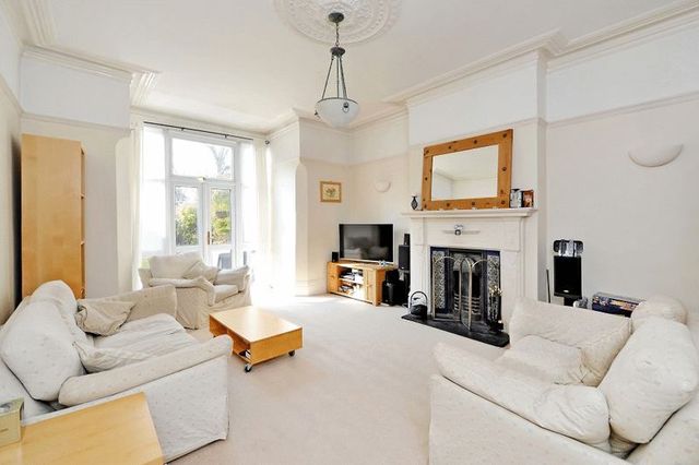  Image of 5 bedroom Terraced house for sale in Redland Road Redland Bristol BS6 at Redland Road Redland Bristol, BS6 6YH