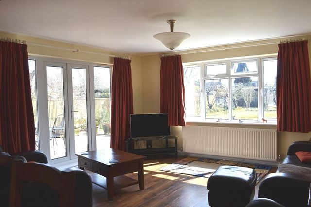  Image of 5 bedroom Detached house for sale in Ridgeway Crescent Tonbridge TN10 at Ridgeway Crescent  Tonbridge, TN10 4NR