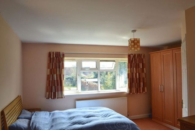  Image of 5 bedroom Detached house for sale in Ridgeway Crescent Tonbridge TN10 at Ridgeway Crescent  Tonbridge, TN10 4NR