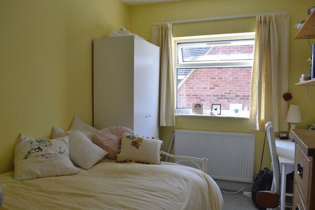  Image of 5 bedroom Detached house for sale in Ridgeway Crescent Tonbridge TN10 at Ridgeway Crescent  Tonbridge, TN10 4NR
