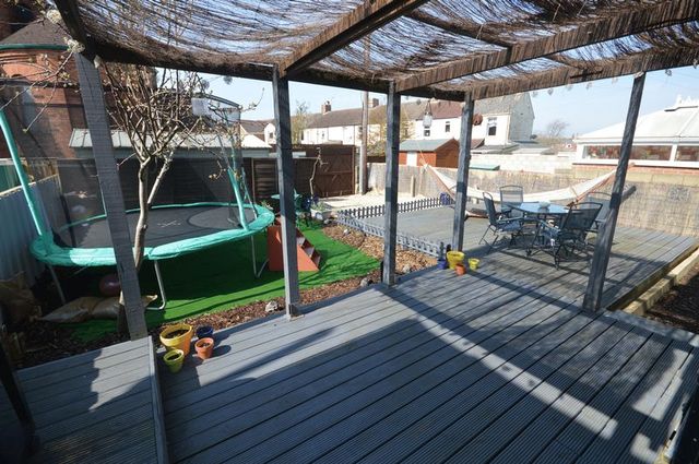 Image of 3 bedroom Detached house for sale in Rodbourne Road Swindon SN2 at Rodbourne Road Rodbourne Swindon, SN2 2AX