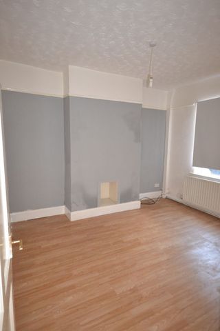  Image of 2 bedroom Terraced house to rent in Ross Street Widnes WA8 at Ross Street  Widnes, WA8 6JX