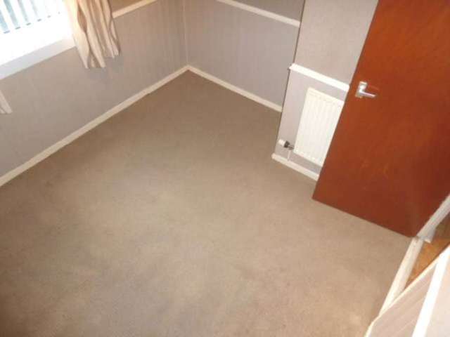  Image of 3 bedroom Flat to rent in Rowan Road Cumbernauld Glasgow G67 at Rowan Road Cumbernauld Glasgow, G67 3DB