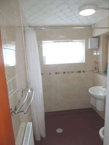  Image of 3 bedroom Flat to rent in Rowan Road Cumbernauld Glasgow G67 at Rowan Road Cumbernauld Glasgow, G67 3DB