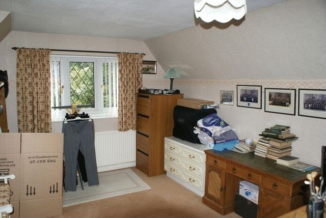  Image of 4 bedroom Detached house for sale in London Road Ruscombe Reading RG10 at London Road Ruscombe Reading, RG10 9HJ