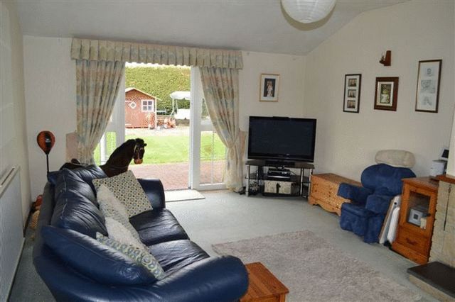  Image of 4 bedroom Detached house for sale in Rushcliffe Grove East Leake Loughborough LE12 at Rushcliffe Grove  East Leake, LE12 6JN
