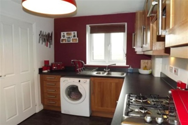  Image of 3 bedroom Detached house to rent in Bathgate Road Bathgate EH48 at Bathgate West Lothian West Lothian, EH48 2GQ