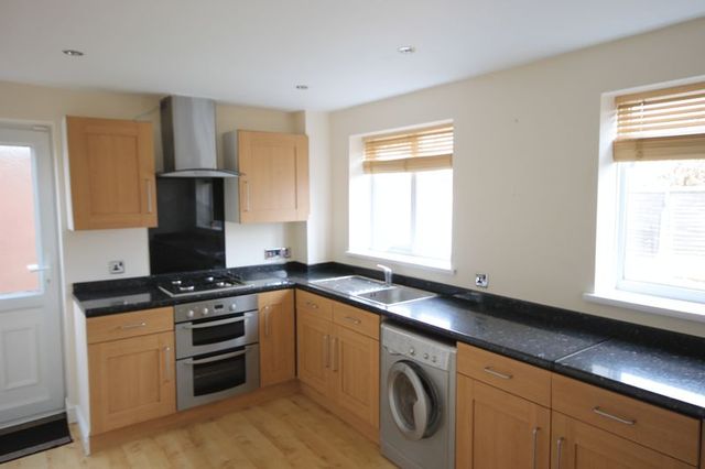  Image of 2 bedroom Detached house to rent in Sandalwood Close Willenhall WV12 at Sandalwood Close Coppice Farm Willenhall, WV12 5YJ