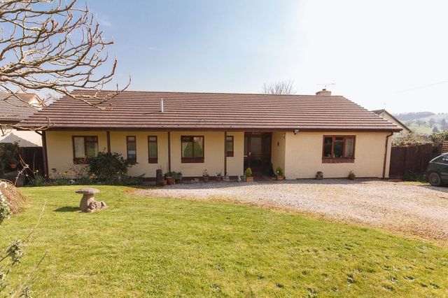  Image of 3 bedroom Detached house for sale in Sandford Crediton EX17 at Sandford Crediton, EX17 4NA