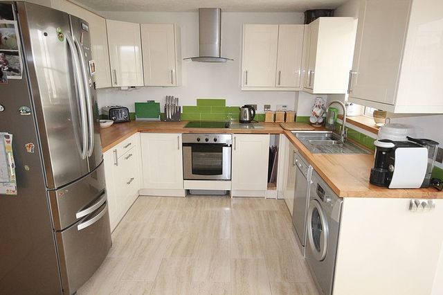  Image of 3 bedroom Semi-Detached house for sale in School Lane Stewartby Bedford MK43 at School Lane  Stewartby, MK43 9NG