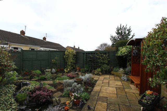  Image of 2 bedroom Detached house for sale in Sextant Road Hull HU6 at Sextant Road  Hull, HU6 7BA