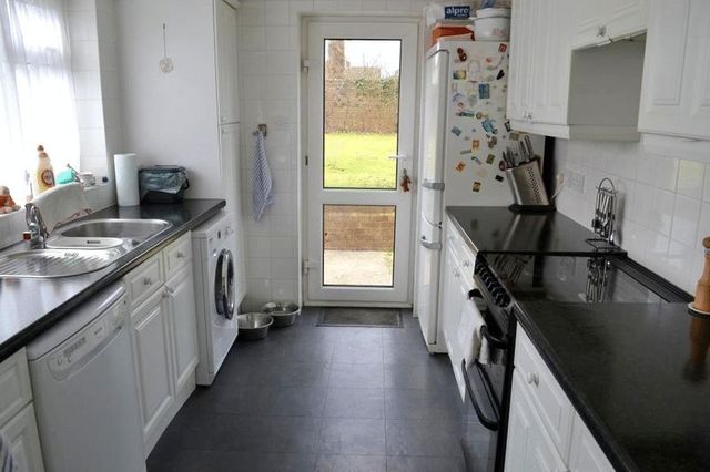  Image of 4 bedroom Detached house for sale in Silverhurst Drive Tonbridge TN10 at Silverhurst Drive  Tonbridge, TN10 3QQ