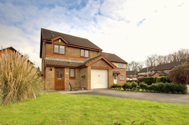  Image of 3 bedroom Detached house for sale in Sir Charles Crescent St. Brides Wentlooge Newport NP10 at Sir Charles Crescent  Newport, NP10 8QE