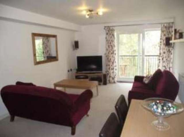  Image of 2 bedroom Flat for sale in Seacole Gardens Shirley Southampton SO16 at Southampton Hampshire Coxford, SO16 6PN