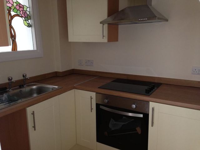  Image of 1 bedroom Flat to rent in Southfield Rise Paignton TQ3 at Southfield Rise  Paignton, TQ3 2NE
