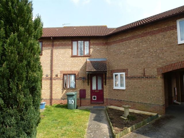  Image of 2 bedroom Terraced house for sale in Spruce Drive Bicester OX26 at Spruce Drive  Bicester, OX26 3YN