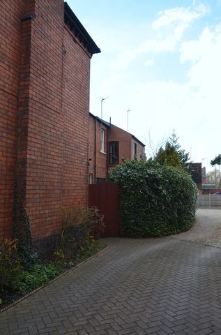  Image of 9 bedroom Semi-Detached house for sale in St. Catherines Lincoln LN5 at St Catherines  Lincoln, LN5 8LR