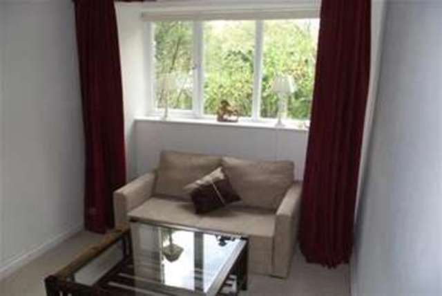  Image of 1 bedroom Flat to rent in St. Neot Liskeard PL14 at Liskeard, PL14 6PS