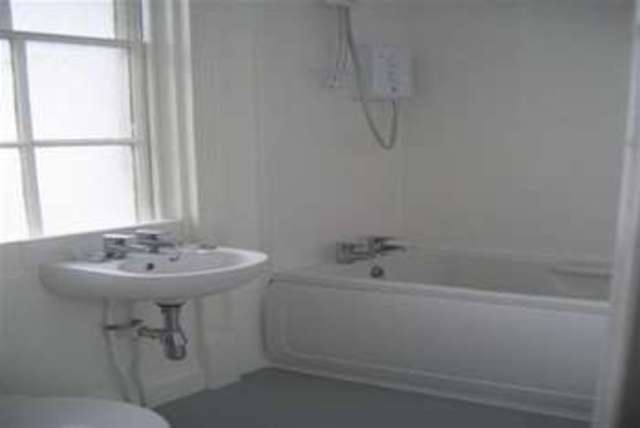  Image of Flat to rent in St. Peters Place Brighton BN1 at Brighton, BN1 4SA
